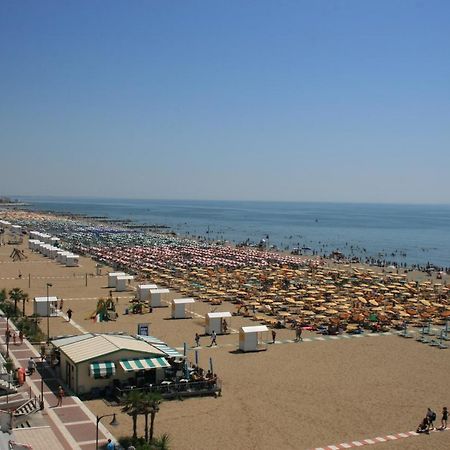 Duca Degli Abruzzi Apartment Caorle Exterior photo